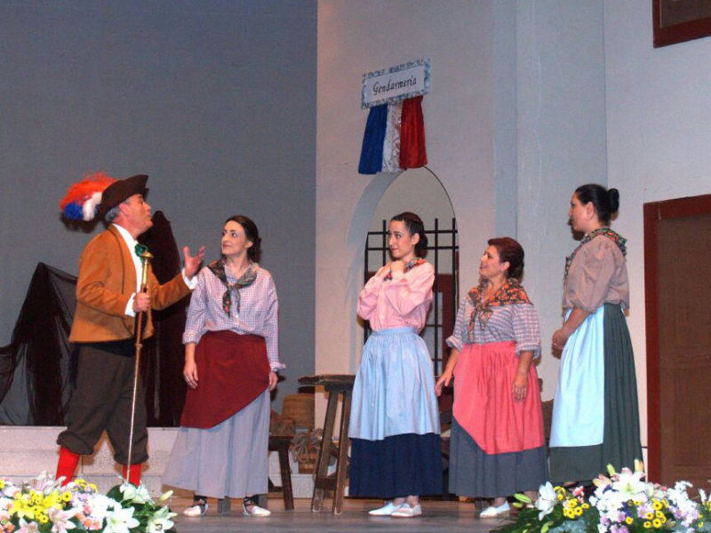 Los Gavilanes
